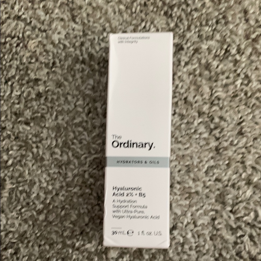 The Ordinary Hyaluronic Acid 2% + B5 Serum - Picture 2 of 4